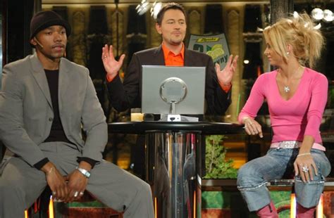 a bar and a tv program figgerits|A TV program and a bar Figgerits .